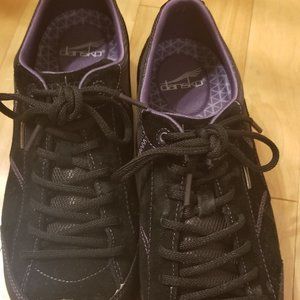 Dansko  Paisley Suede Black Shoes Size EU 42 (Size 11 US)